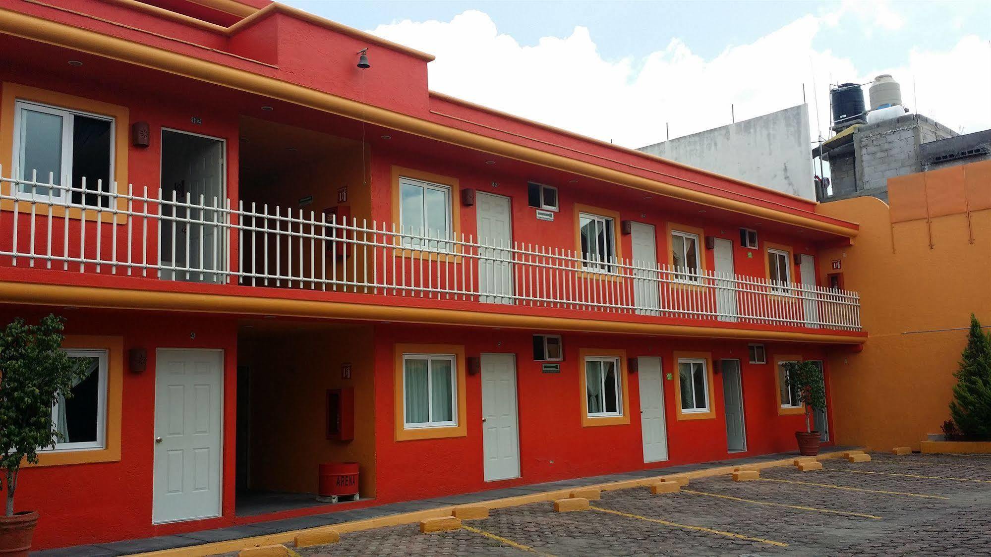 La Quinta Puebla Hotel Exterior foto